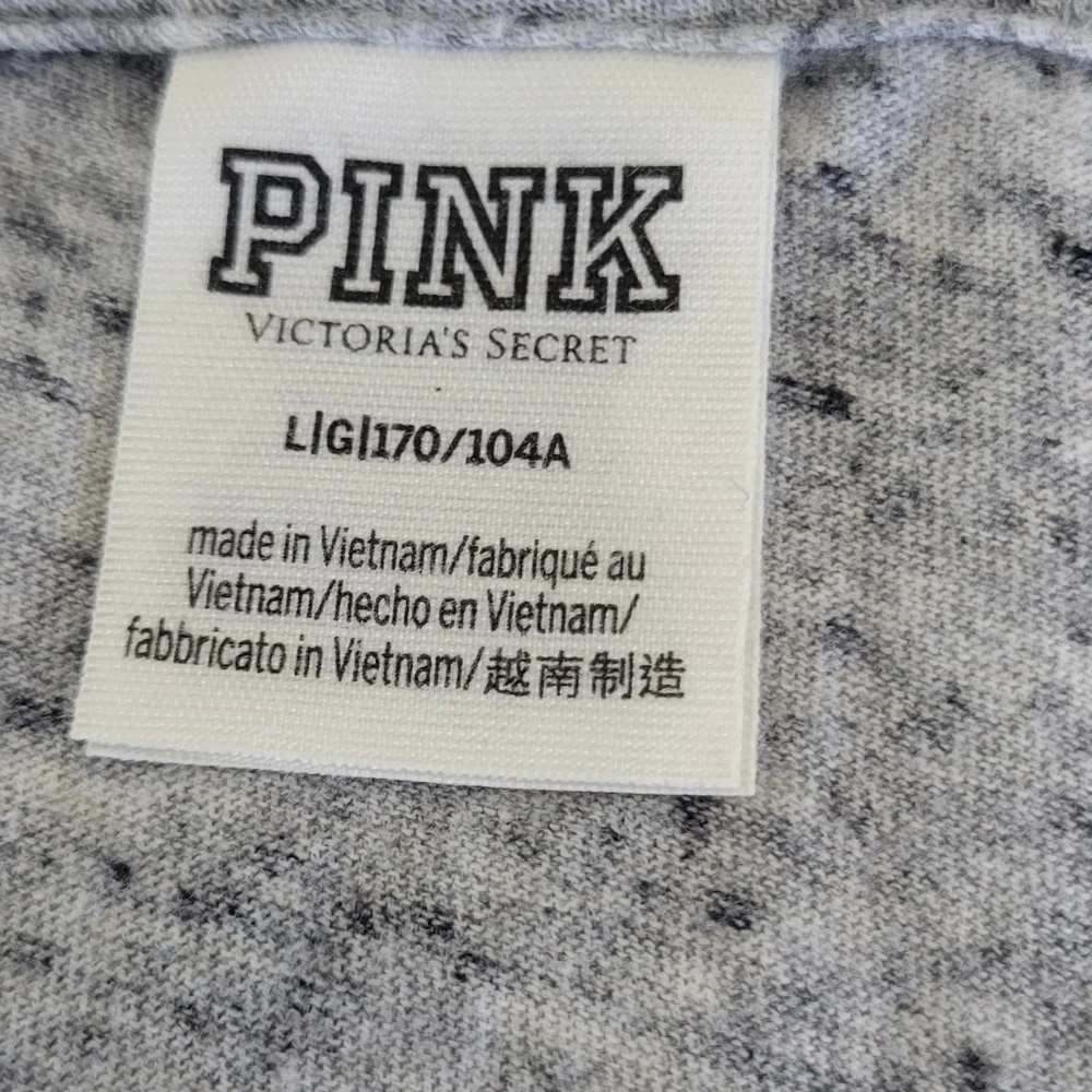 PINK Victoria's Secret Heather Gray V-Neck Tee - Picture 5 of 7